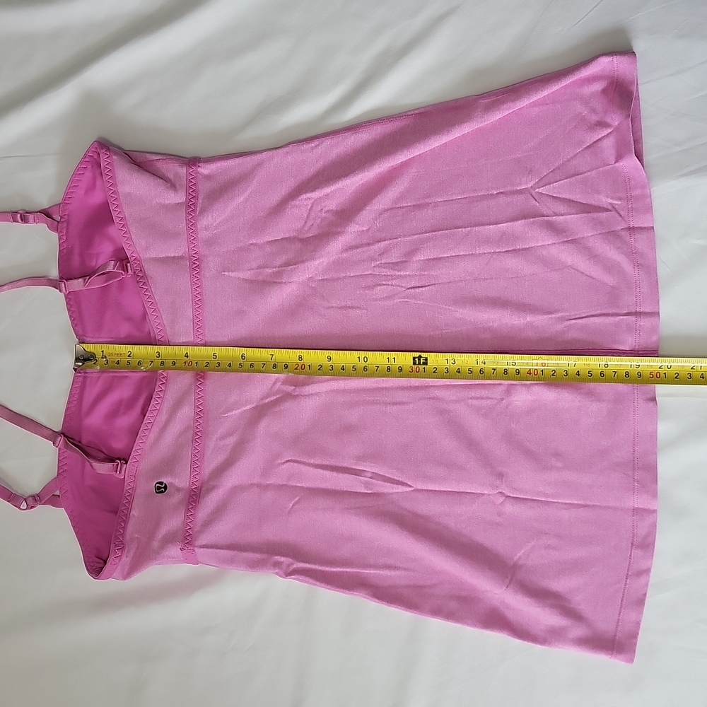 Lululemon shelf-bra tank size 8 - Picture 4 of 6